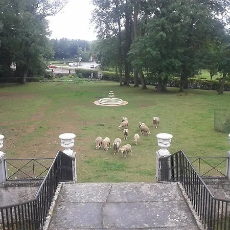 Pavilion Park Ludres